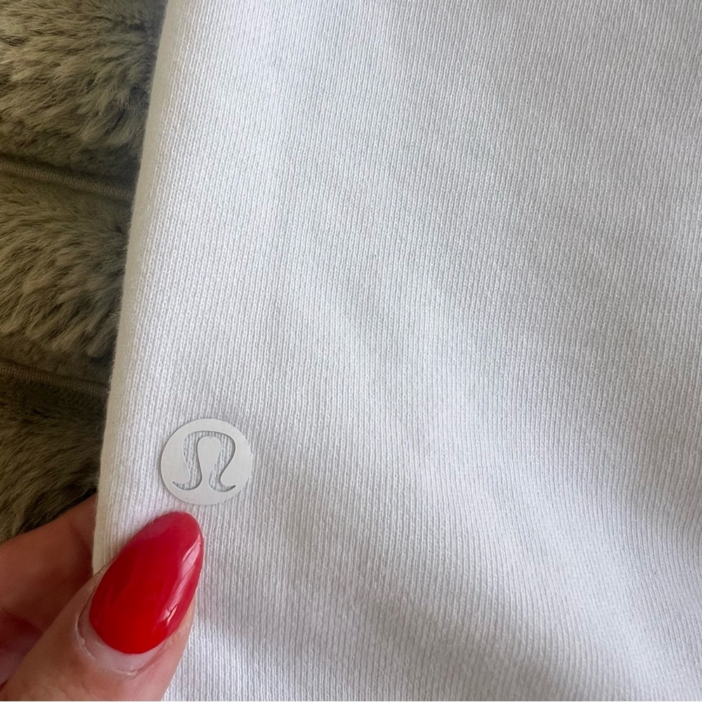 Lululemon White Crewneck Scuba Sweatshirt- SIze 6/Small - Picture 8 of 9